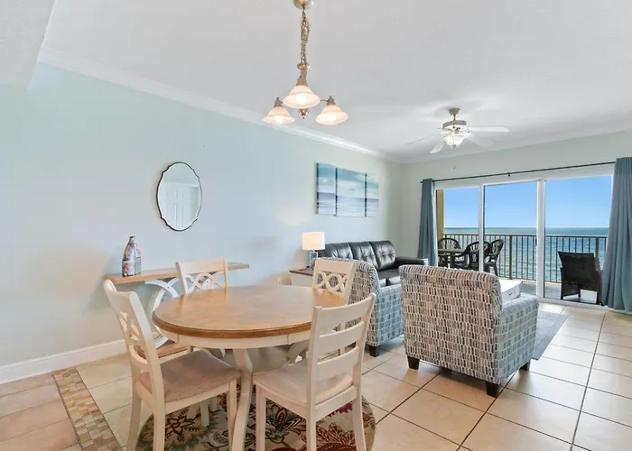 Crystal Shores West Apartment *